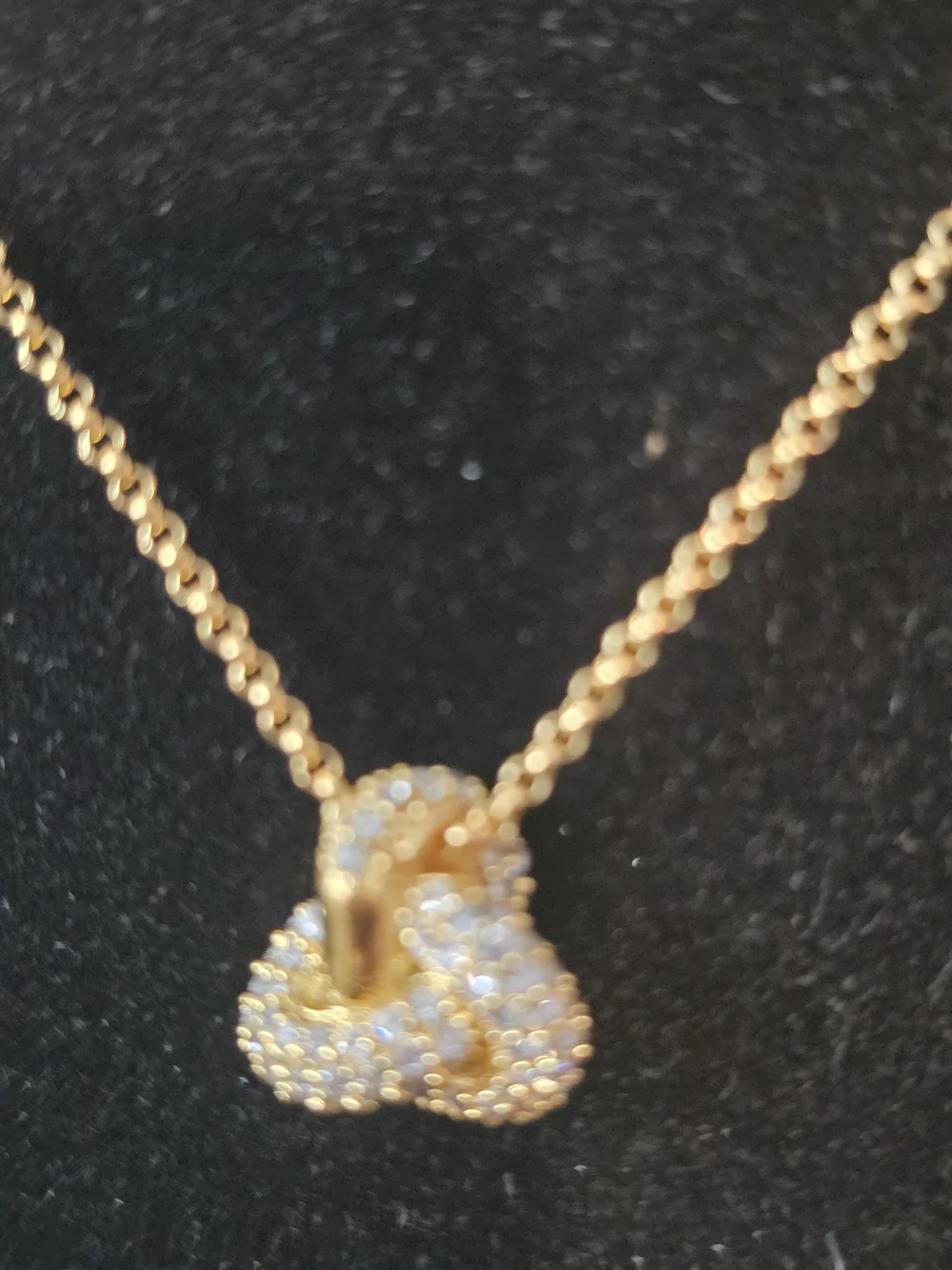 New kate spade Gold Knot Pendant Necklace